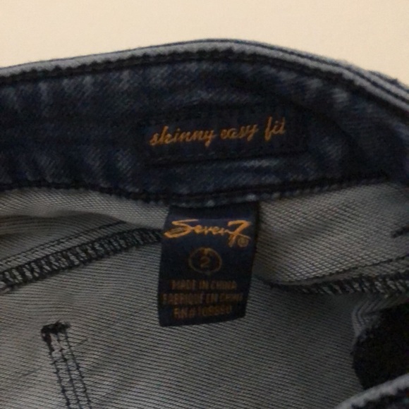 Seven7 slim easy fit jeans, size 2 - Picture 9 of 10
